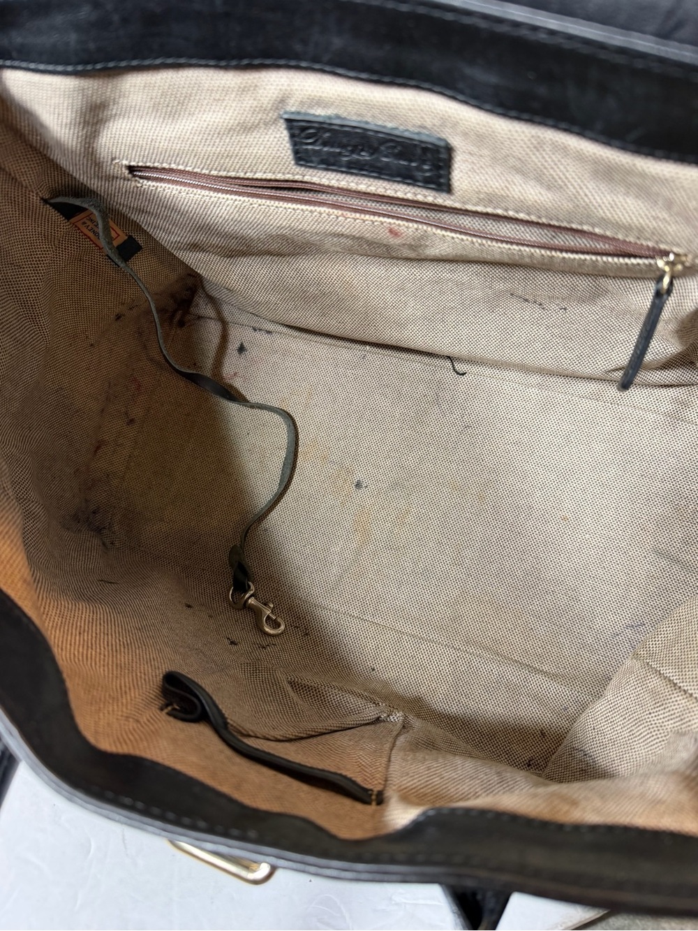 Dooney & Bourke Black Leather Tote in good condition - Picture 6 of 6